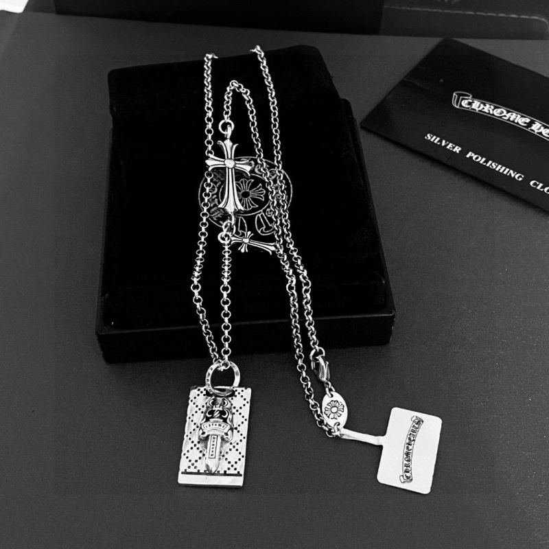 Ch*0me He**ts necklaces